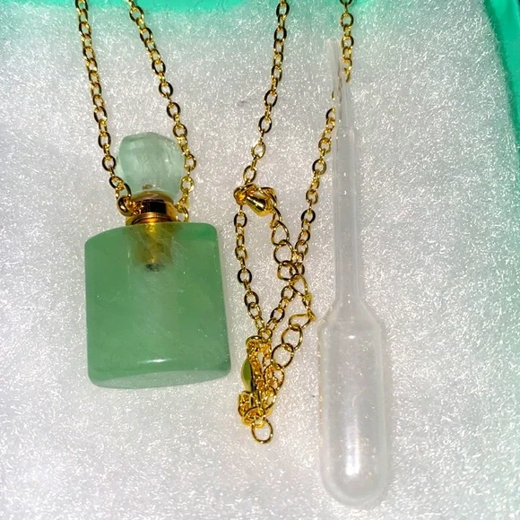 Natural Aquamarine Perfume Bottle Necklace - Picture 4 of 4